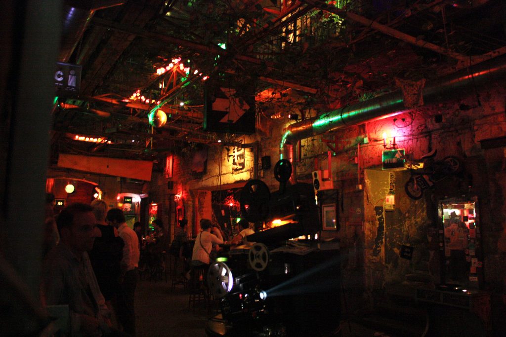 Szimpla kert Ruin Bar Budapest